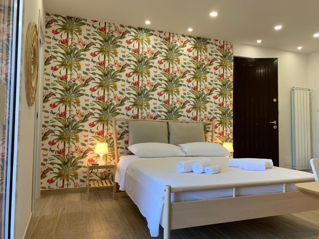 Donna Luisa-Catania Charming Apartment Exterior photo