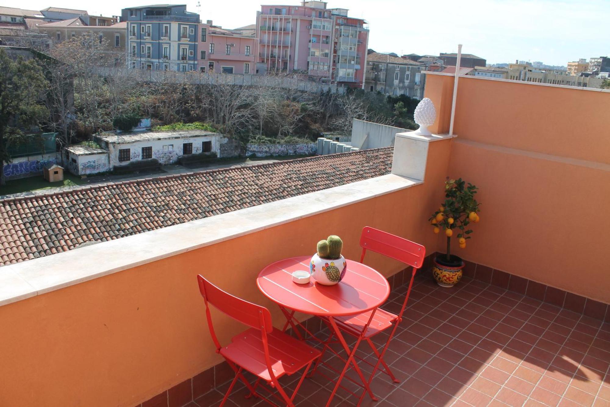 Donna Luisa-Catania Charming Apartment Exterior photo